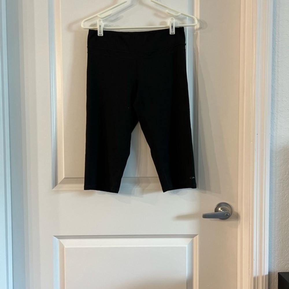 Black 3/4 Work Out Pants